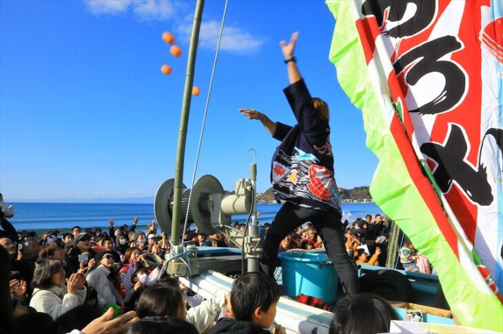 船祝い・船おろしの様子