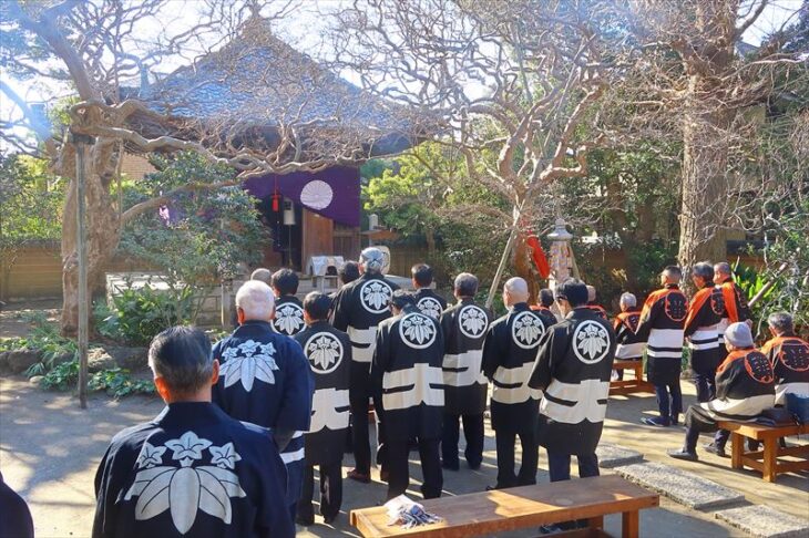 鎌倉市宝戒寺の太子講の様子